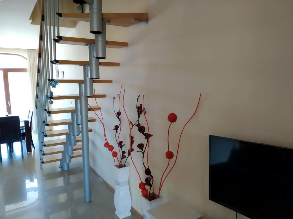 Къмпинг Градина - Garden Beach Apartments ソゾポル エクステリア 写真
