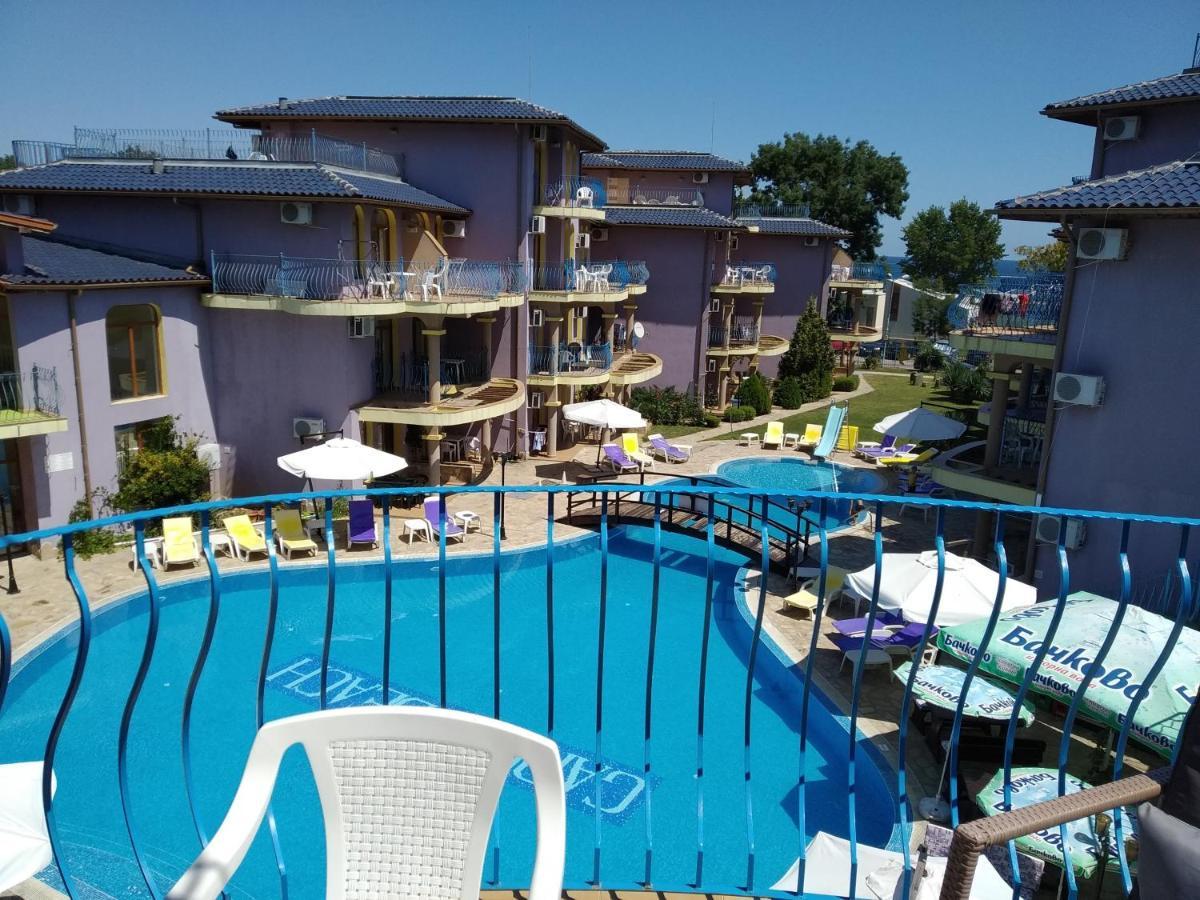 Къмпинг Градина - Garden Beach Apartments ソゾポル エクステリア 写真